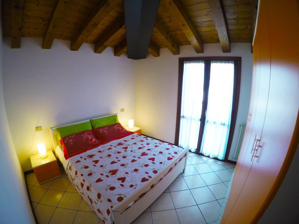 Residence Pineta - Agenzia Cocal Каорле Стая снимка